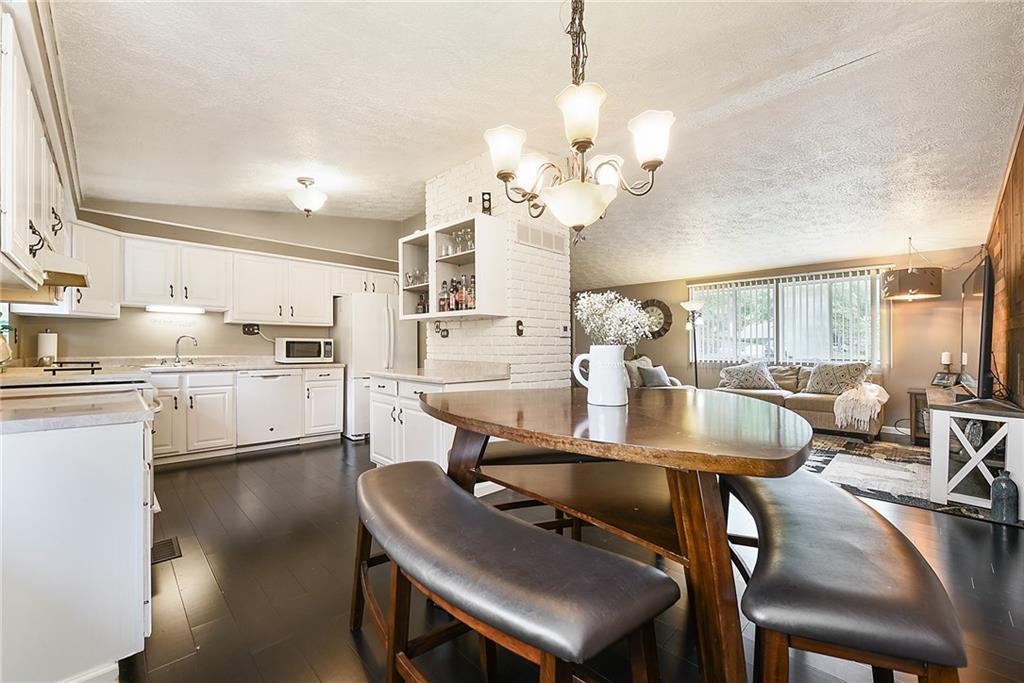 117 Summit Ridge Drive Bridgeville, PA 15017 - Photo 9 of 25 Gallery Image 9