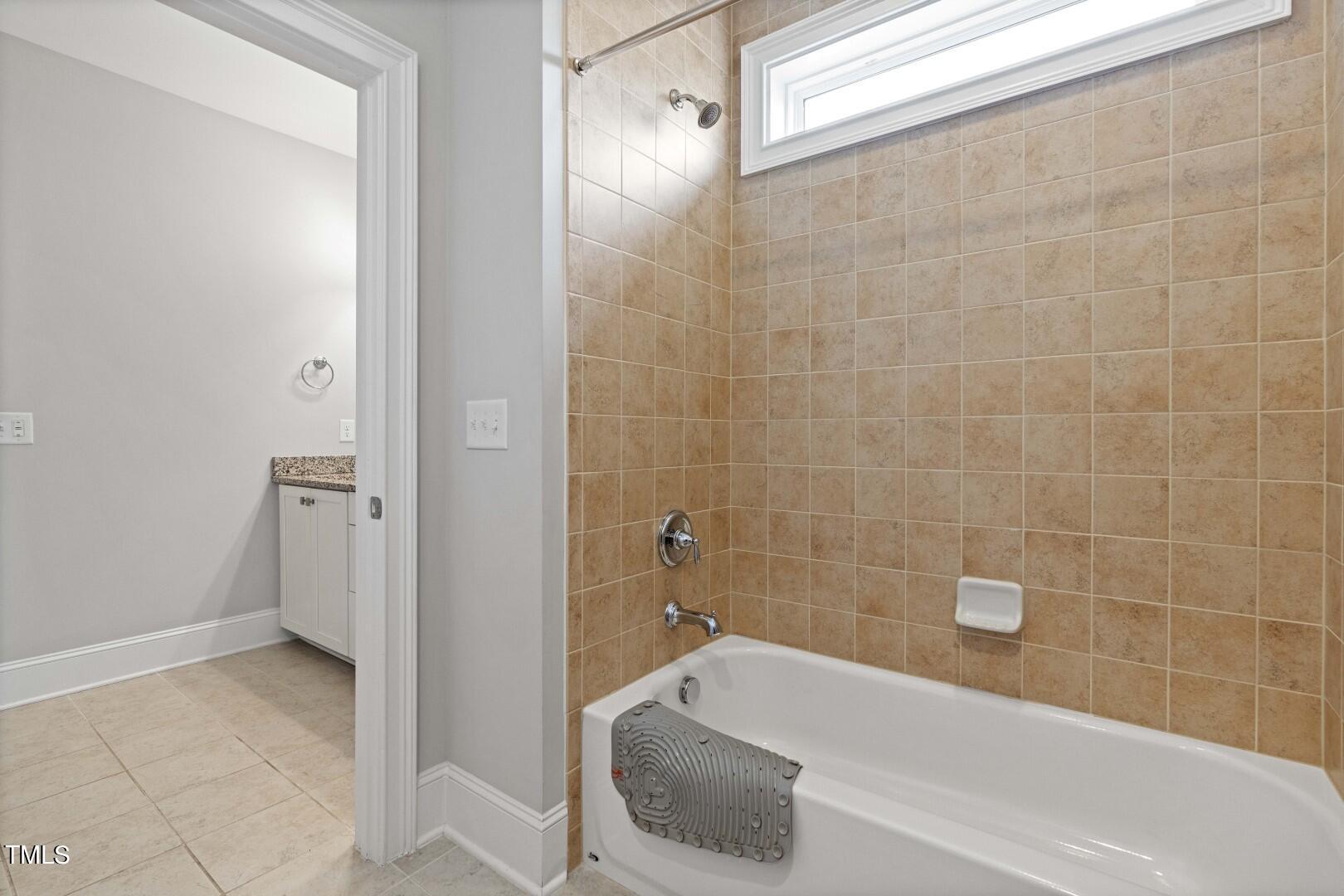 3009 Adonis Circle Raleigh, NC 27612 - Photo 35 of 49 DSC09841 (Large)