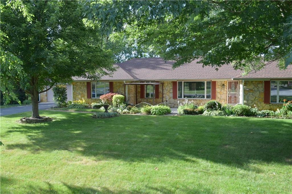 8228 Frye Road Indianapolis, IN 46259 - Photo 1 of 36 Gallery Image 1