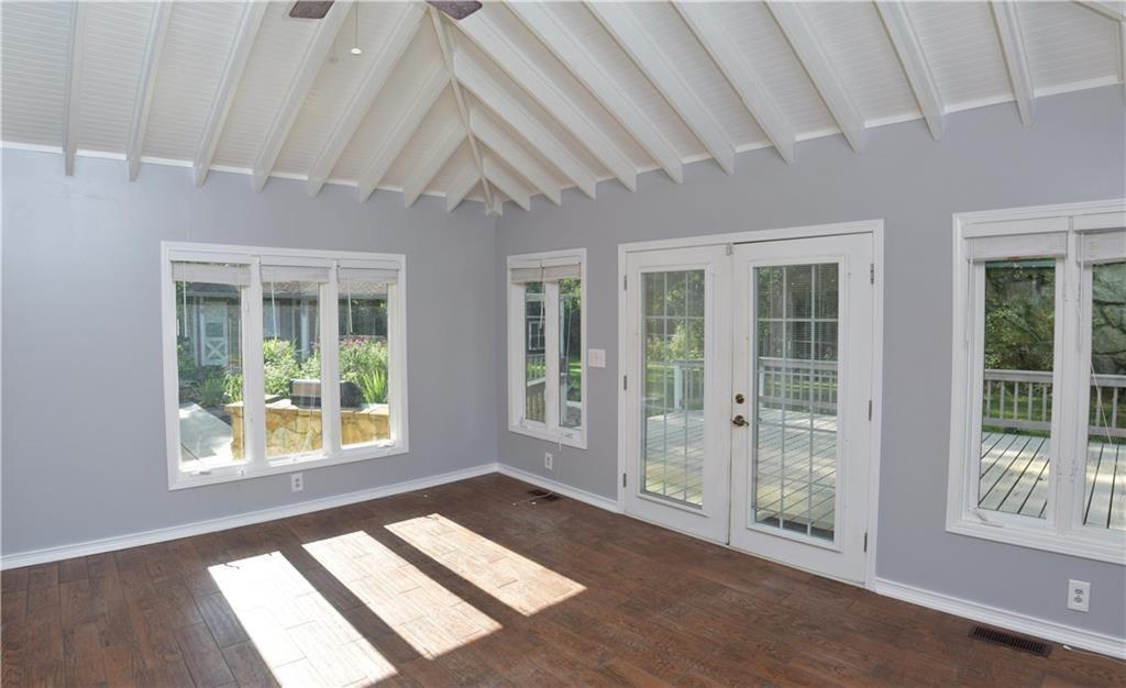 8228 Frye Road Indianapolis, IN 46259 - Photo 14 of 36 Gallery Image 14