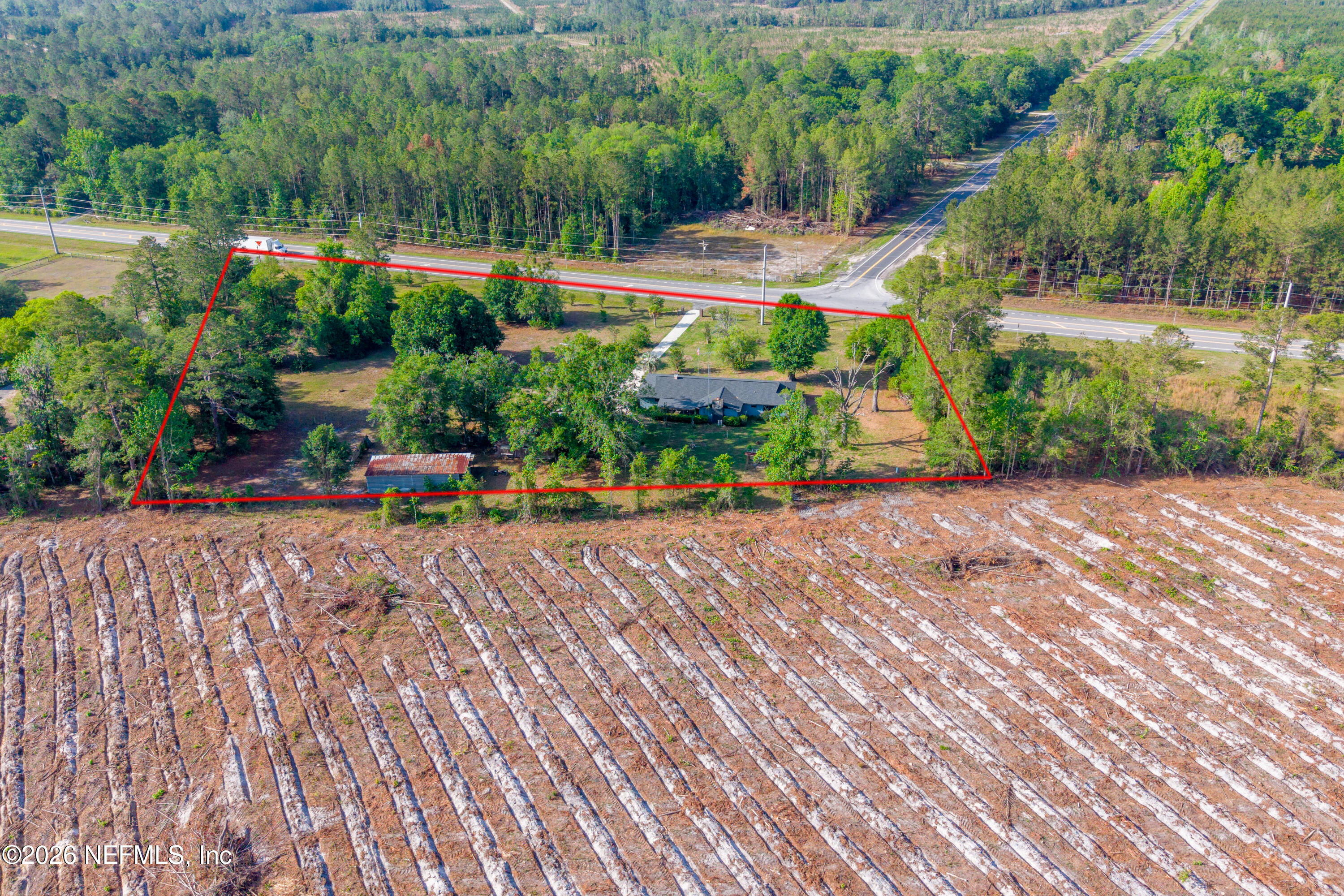 12781 Highway 100 Lake Butler, FL 32054 - Photo 40 of 100 a view of a backyard