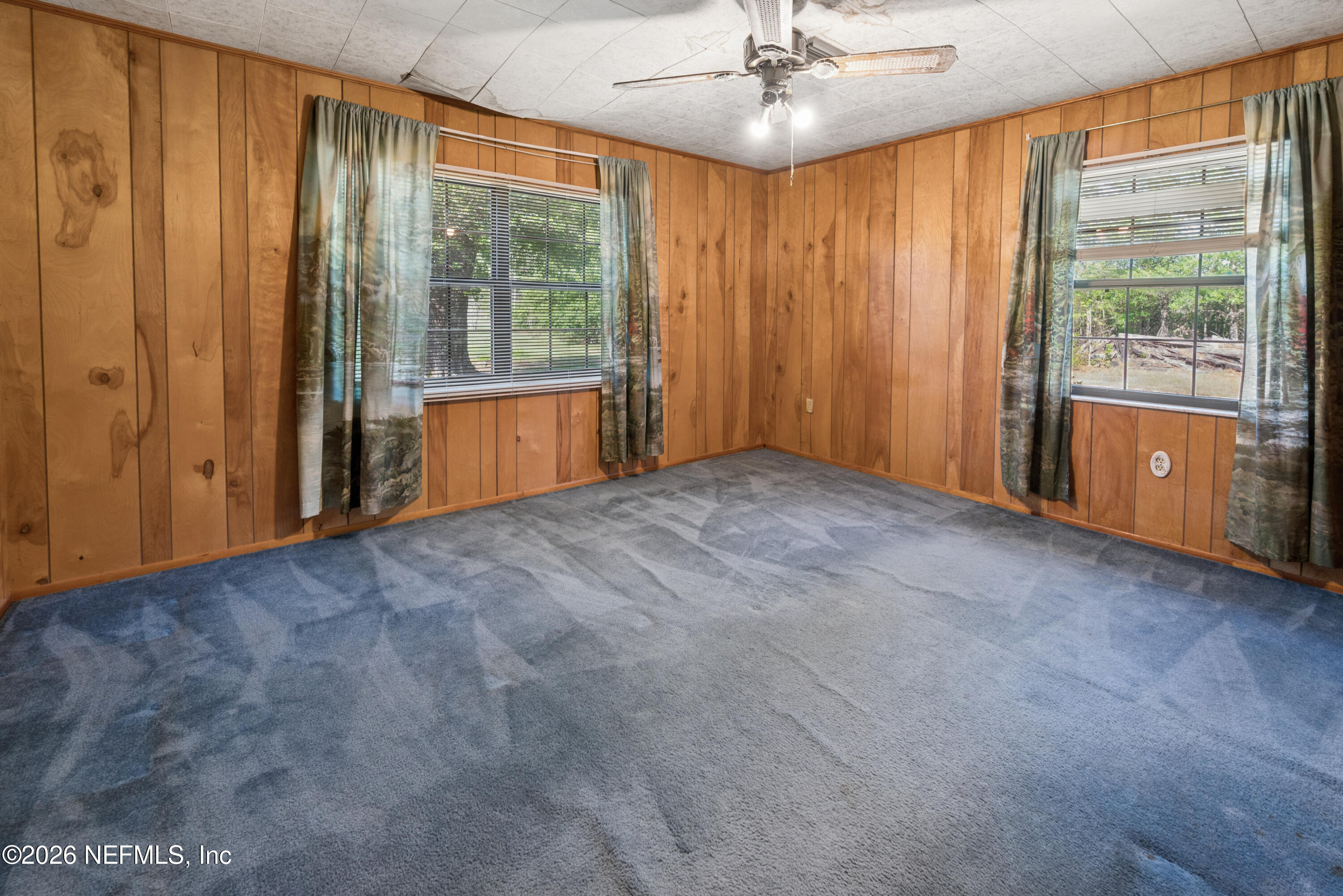 12781 Highway 100 Lake Butler, FL 32054 - Photo 91 of 100 a view of an empty room with a window