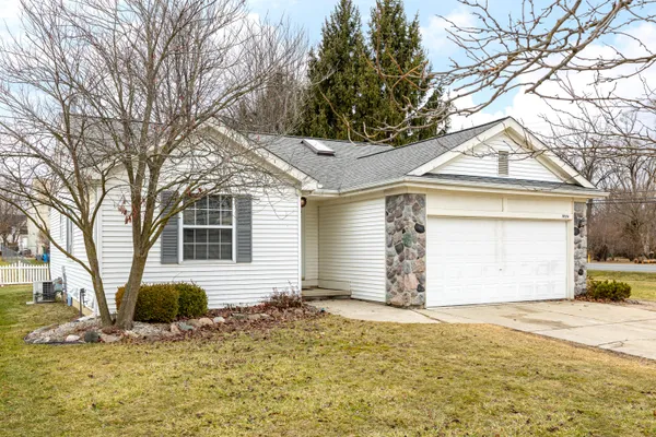 $354,900 | 7034 Hogan Drive, Ypsilanti, MI 48197