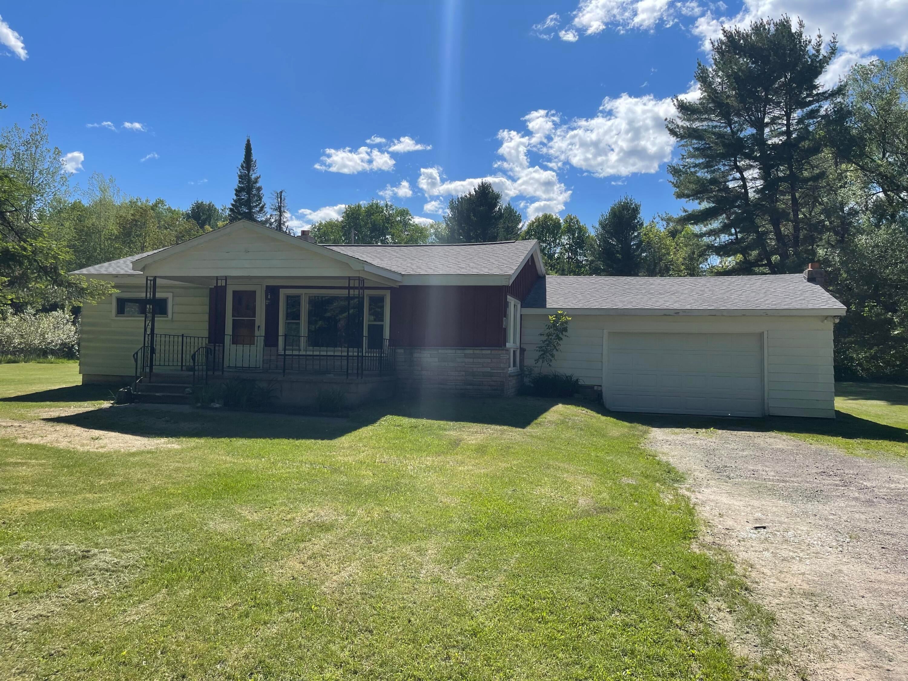 5588 Herron Road Alpena, MI 49707 - Photo 1 of 12 Gallery Image 1