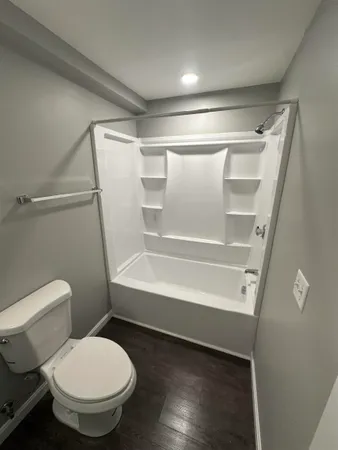 $2,099 | 10 Monarch Way, Unit 101, Portsmouth, NH 03801