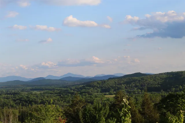 $325,000 | 0 Town Line Road, Stratford, NH 03590