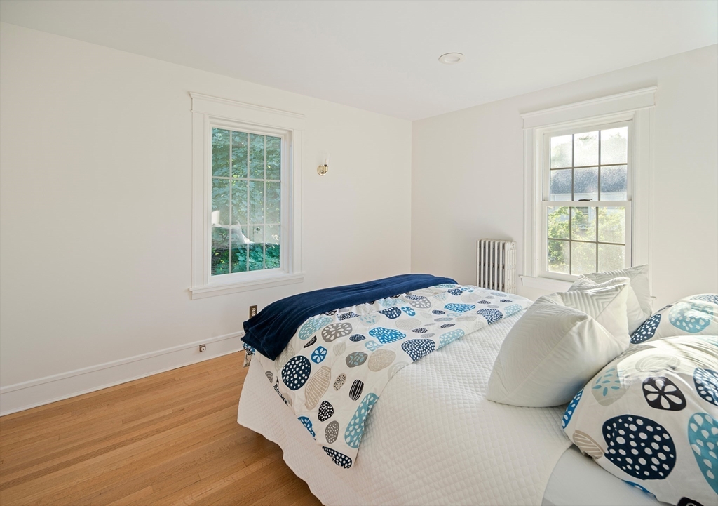 1643 Washington Street Newton, MA 02465 - Photo 17 of 29
