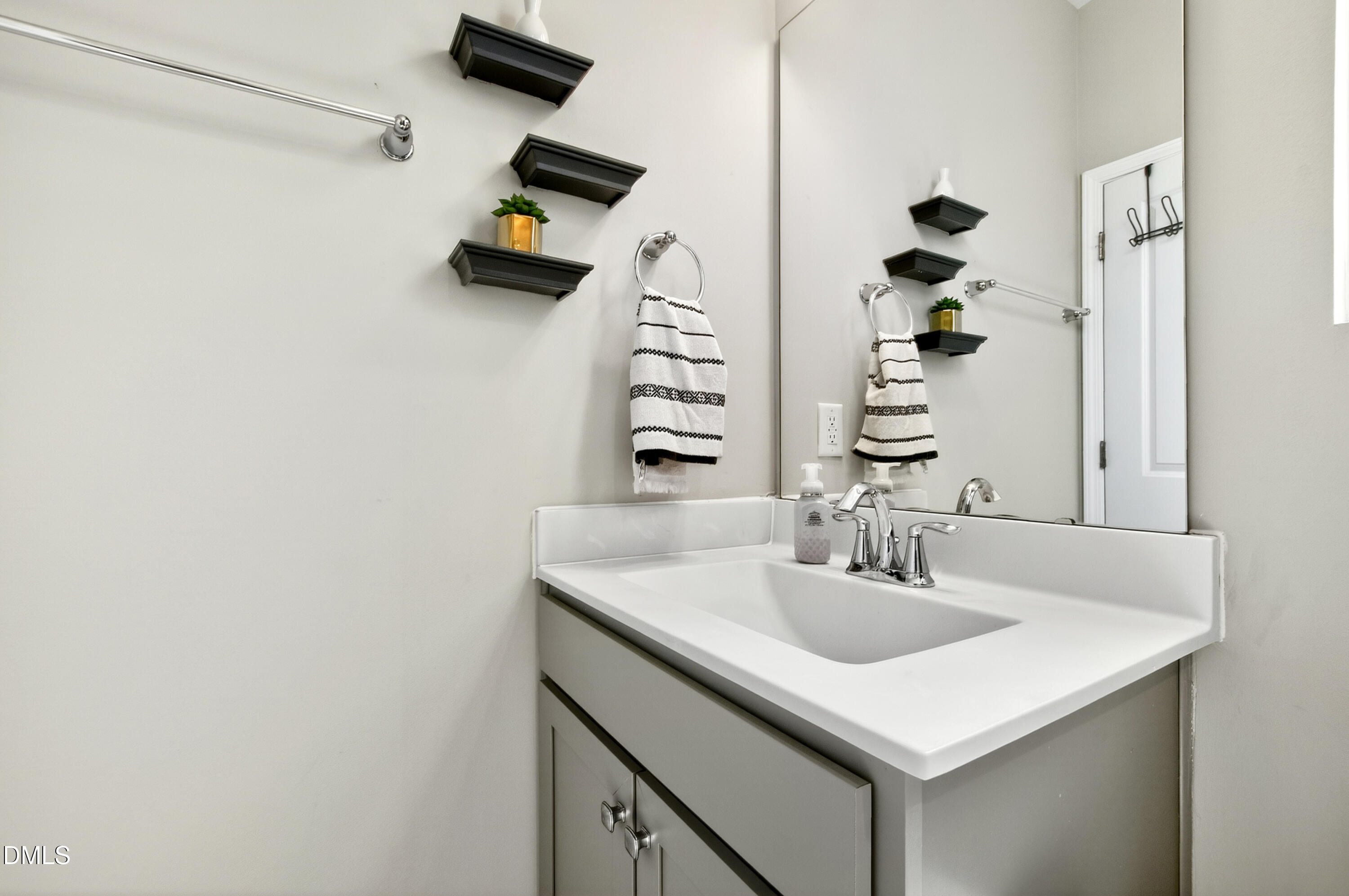 372 Nickleby Way Wendell, NC 27591 - Photo 39 of 54 Nickleby (19)