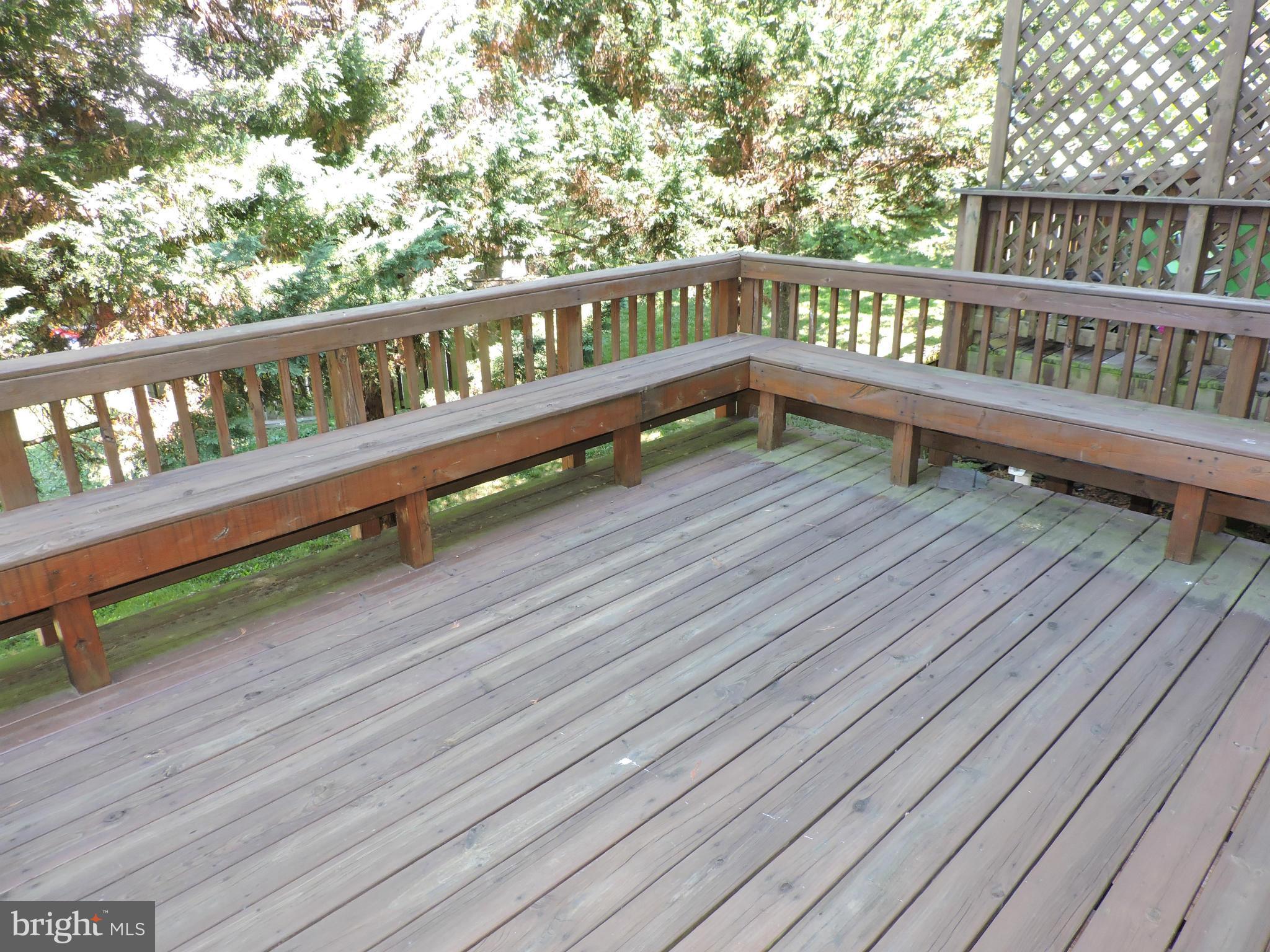 41 Morton Ridge Warrenton, VA 20186 - Photo 13 of 14 a balcony with wooden floor