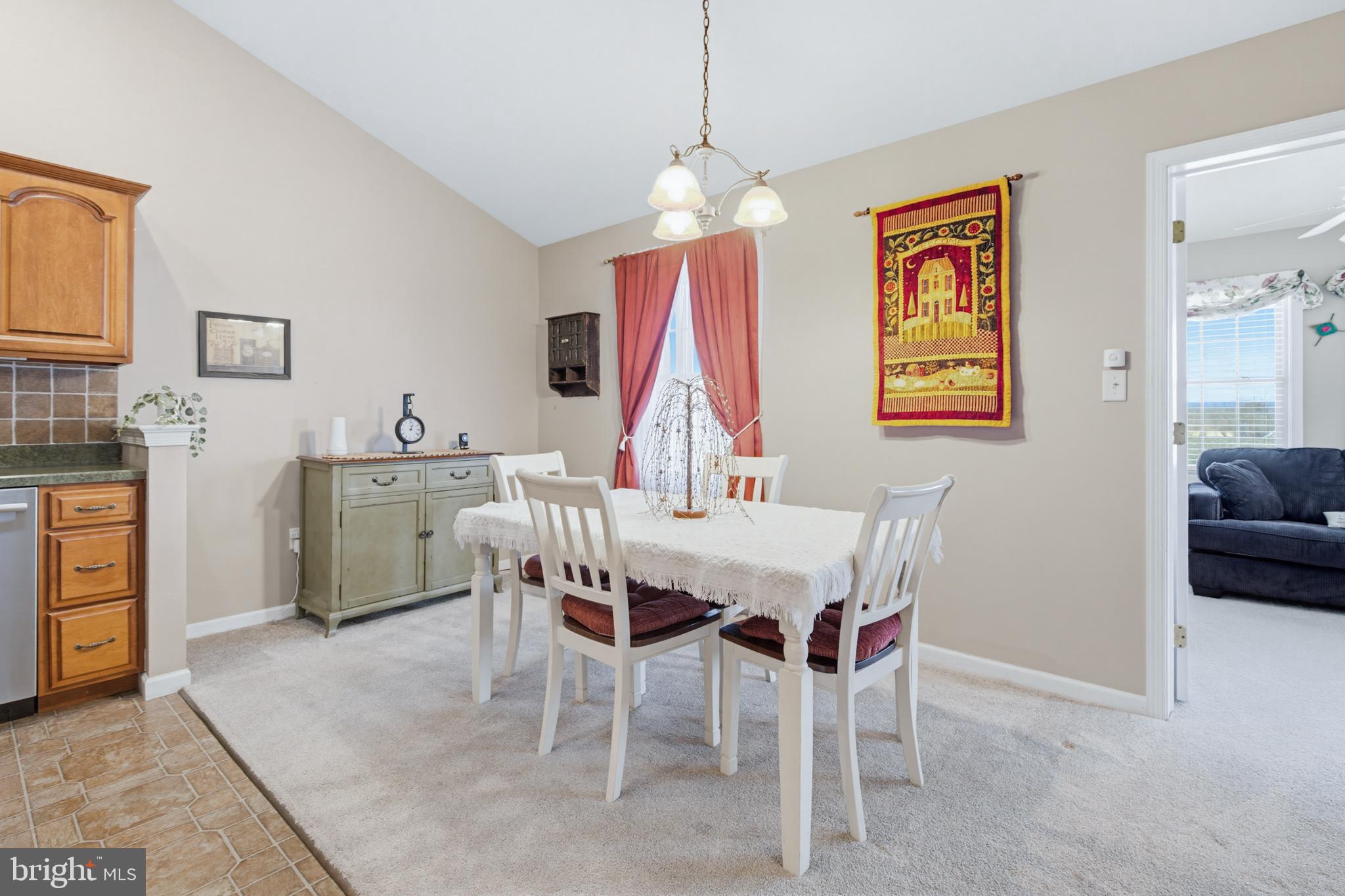 730 Heather Ridge Manheim, PA 17545 - Photo 5 of 20 Dining Room
