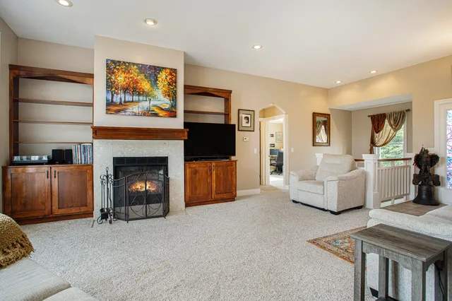 $550,000 | 3125 Meadow Hills Drive, Middleville, MI 49333