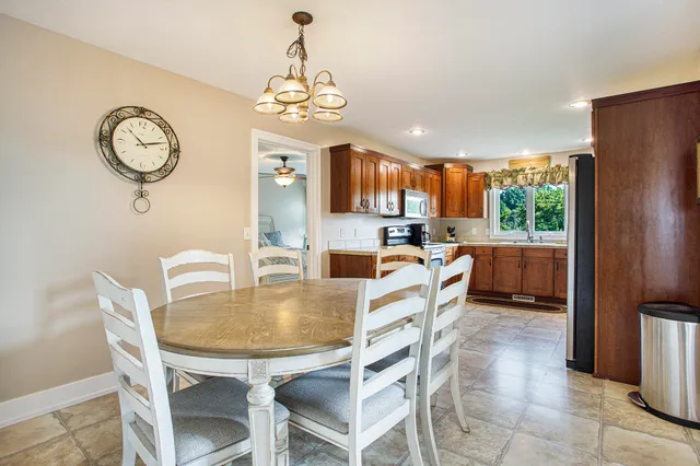 $550,000 | 3125 Meadow Hills Drive, Middleville, MI 49333