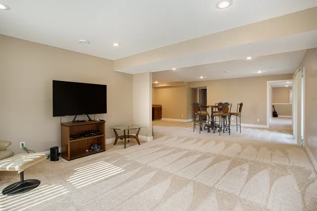 $550,000 | 3125 Meadow Hills Drive, Middleville, MI 49333