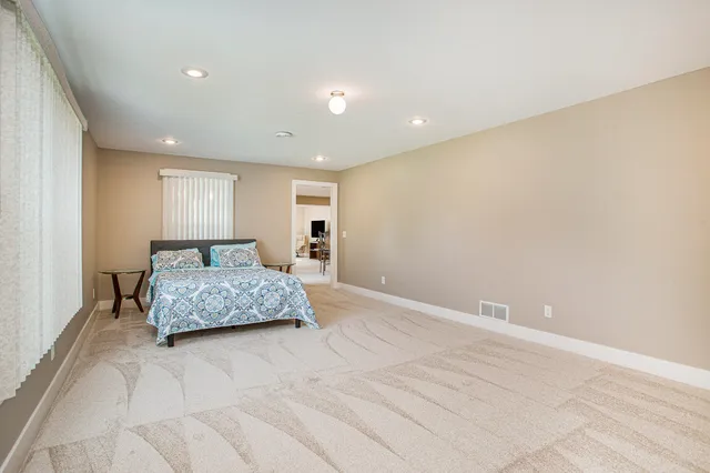 $550,000 | 3125 Meadow Hills Drive, Middleville, MI 49333