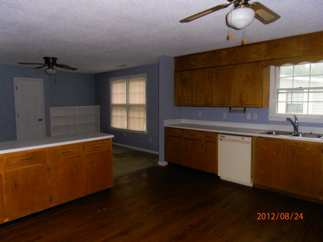 207 Verdery Street Warrenville, SC 29851 - Photo 6 of 12