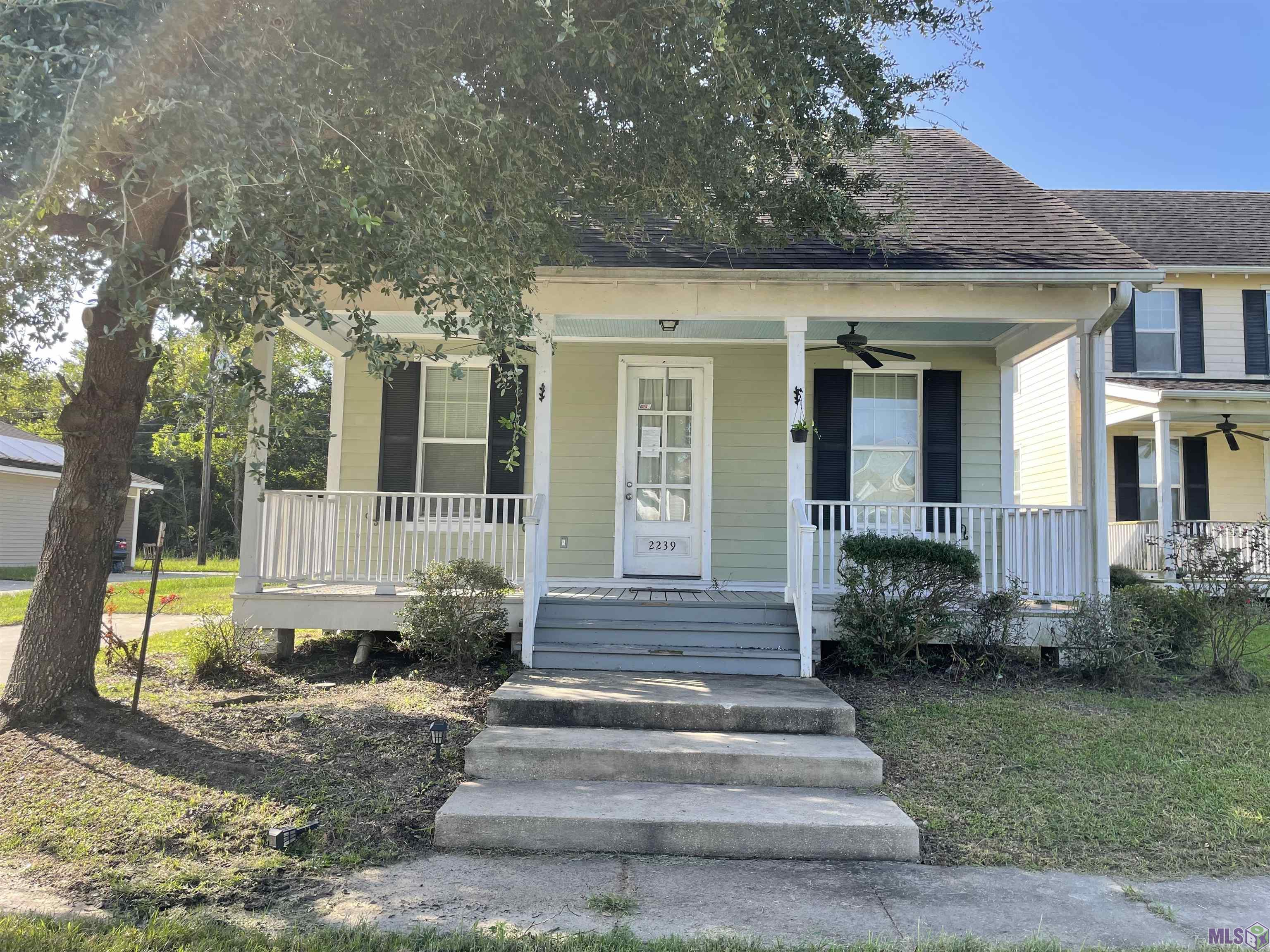 2239 St Croix Avenue, Baton Rouge, LA 70810 Compass