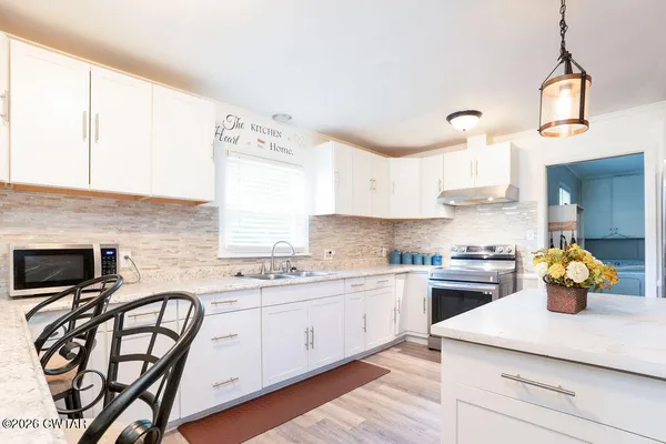 $249,900 | 122 Sunvalley Drive, Jackson, TN 38305