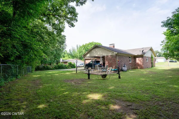 $249,900 | 122 Sunvalley Drive, Jackson, TN 38305