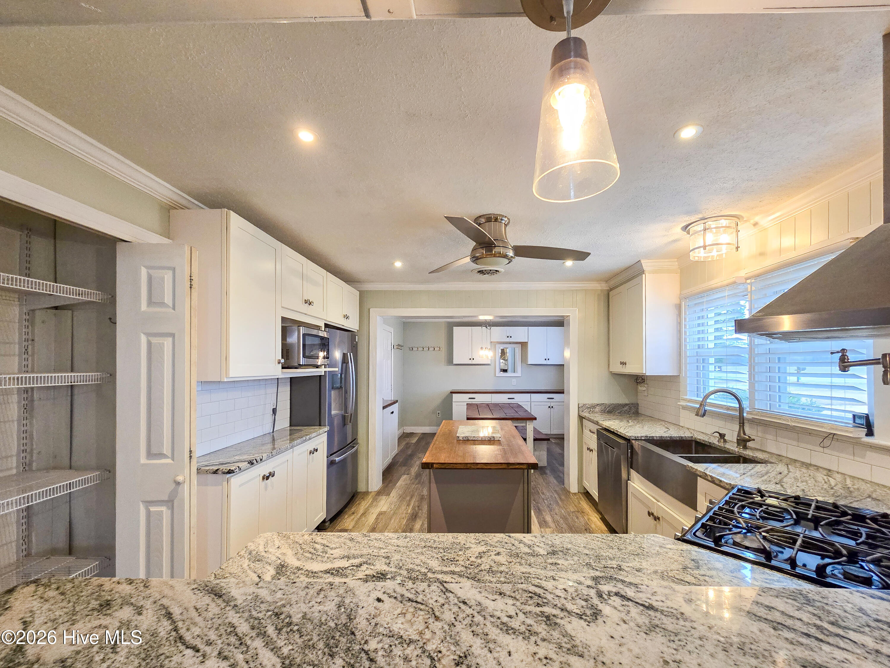 4136 Virginia Road Hobbsville, NC 27946 - Photo 4 of 33 Kitchen