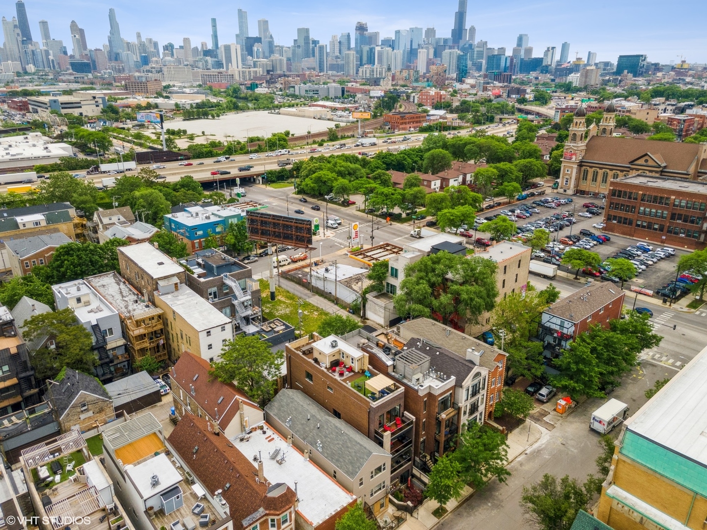 1219 North Cleaver Street, Unit 2 Chicago, IL 60642 - Photo 18 of 23 a view of a city