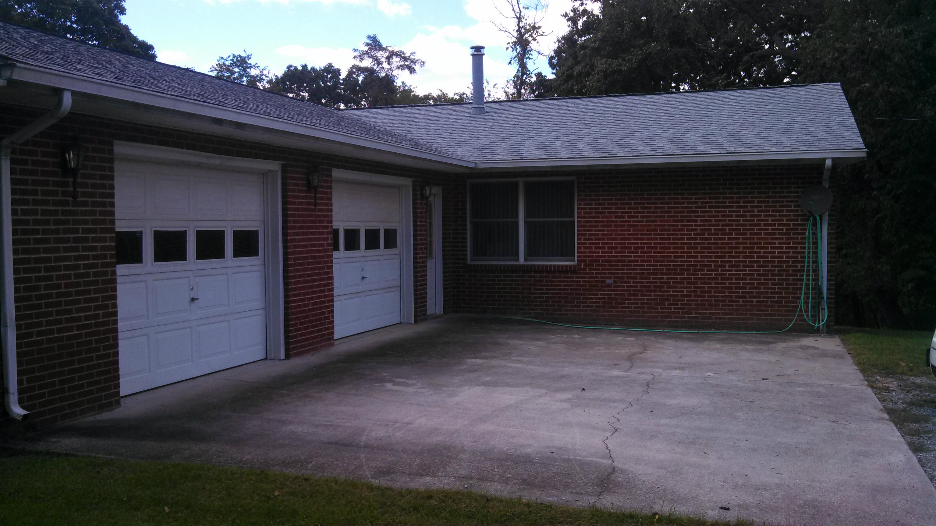 3951 Carson Road Roanoke, VA 24012 - Photo 2 of 25 IMG_20140925_162942_974
