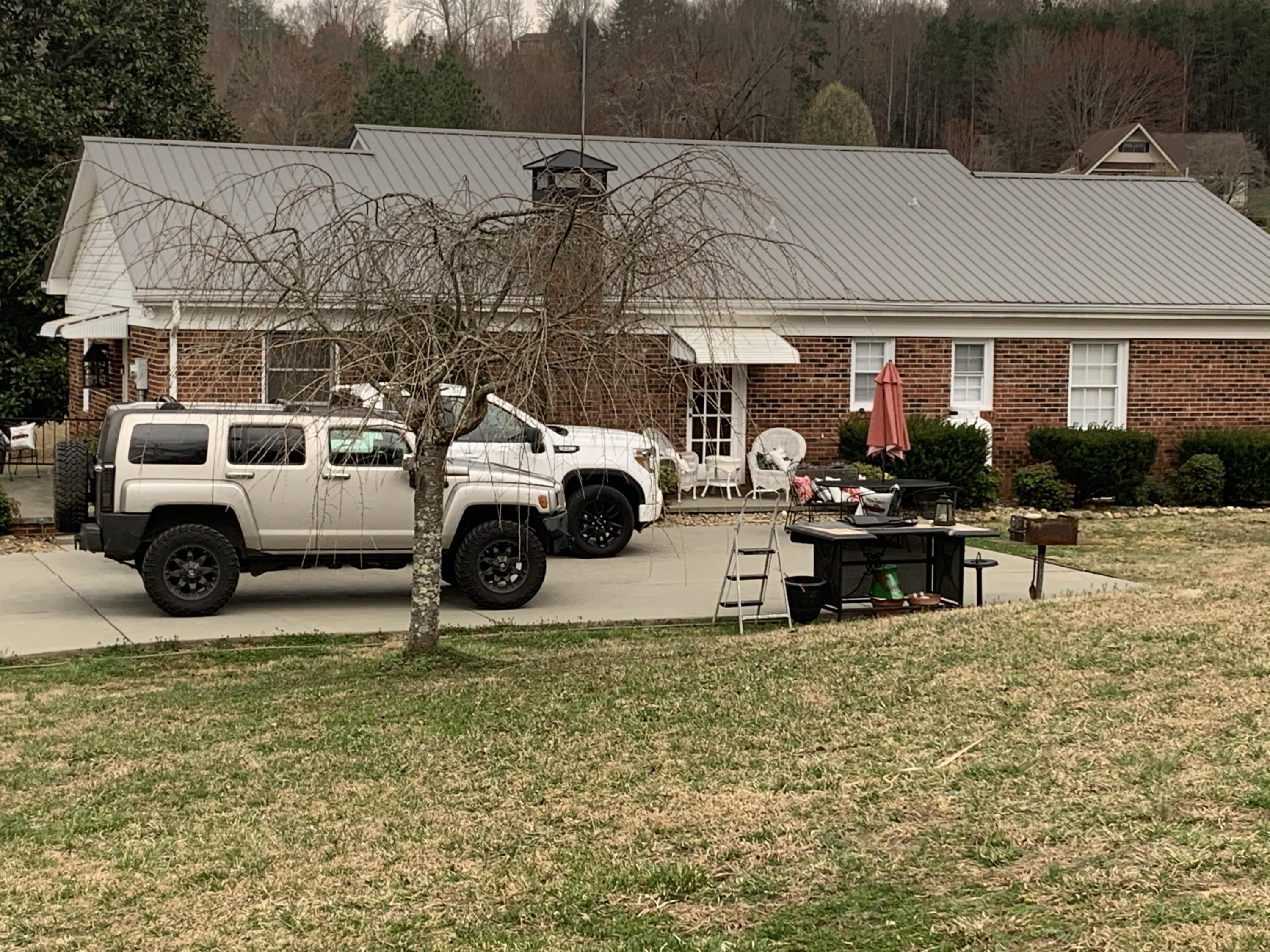 284 Garren Road Madisonville, TN 37354 - Photo 4 of 40 FB8E8C7B-DBF3-4D67-AB86-2E907633C965
