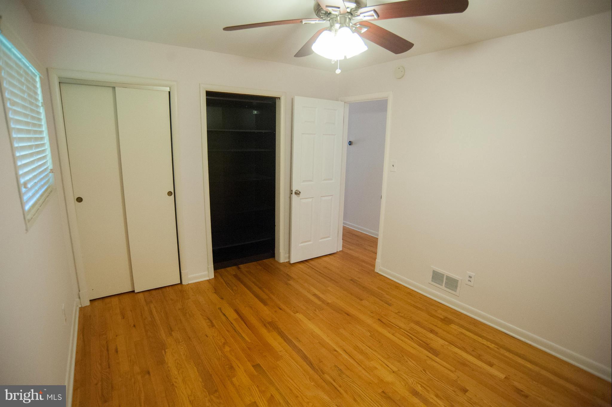 16 Goodrich Road Annapolis, MD 21401 - Photo 10 of 27 wooden floor in an empty room