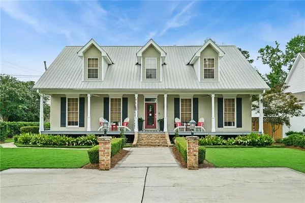 $799,000 | 105 West 13th Avenue, Covington, LA 70433