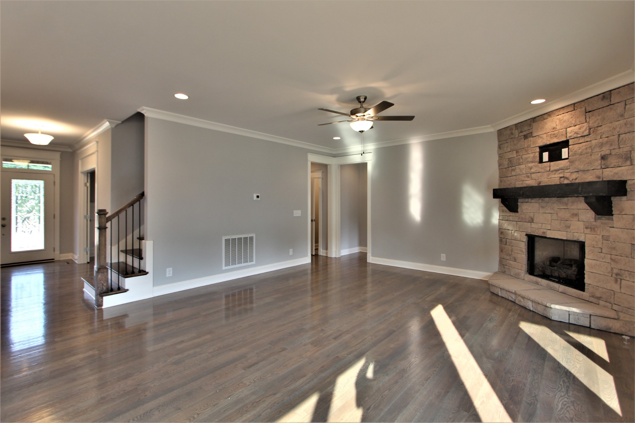 2850 Nonaville Road, Unit 4 Mount Juliet, TN 37122 - Photo 7 of 27 Gallery Image 7
