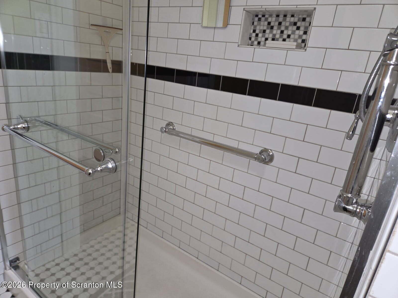229 East Mountain Road Scranton, PA 18505 - Photo 35 of 47 a bathroom with a shower