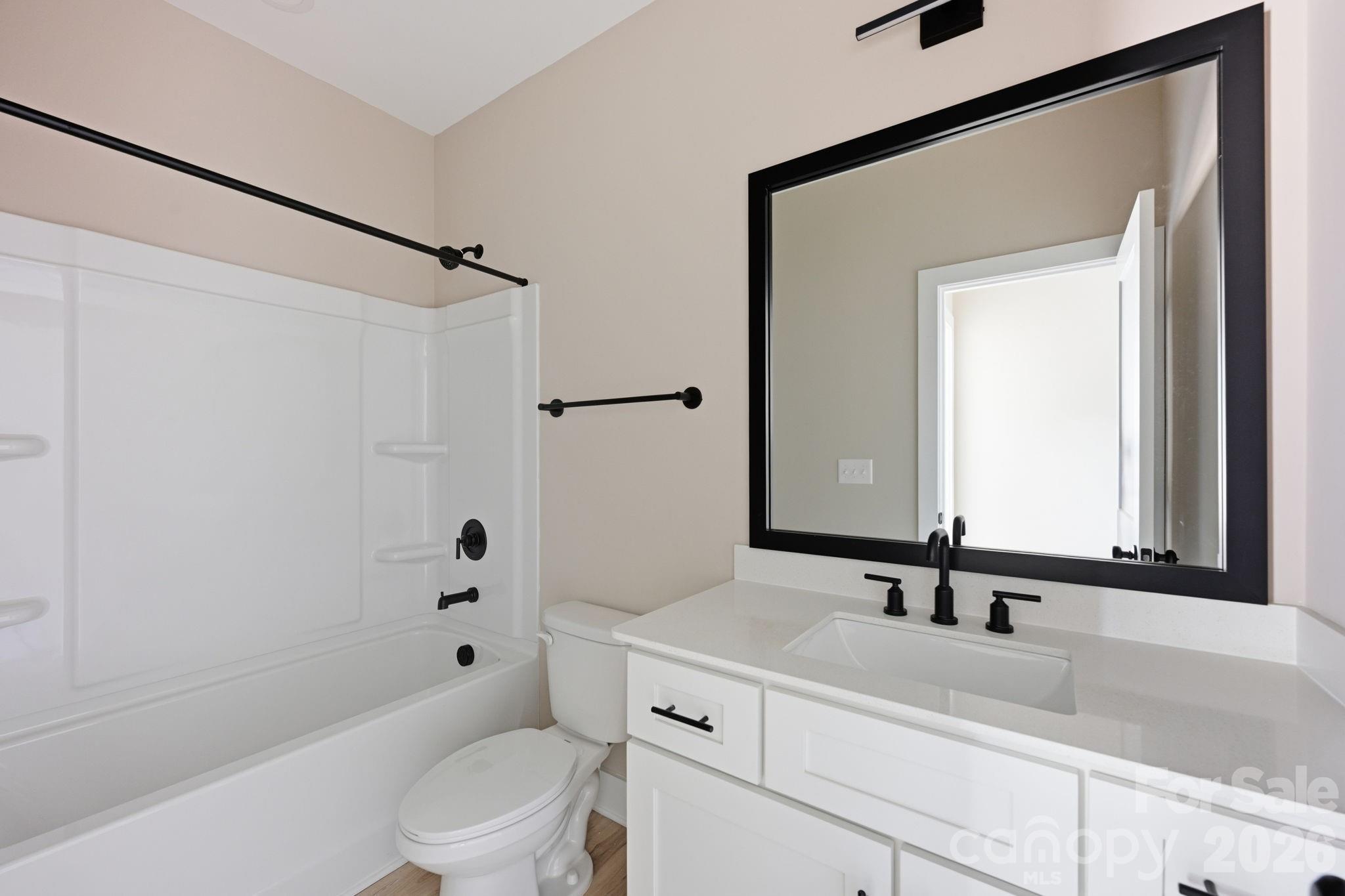 1517 Robin Road Newton, NC 28658 - Photo 10 of 15 Gallery Image 10