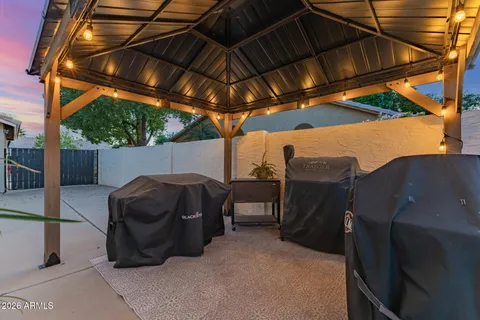 a view of outdoor space