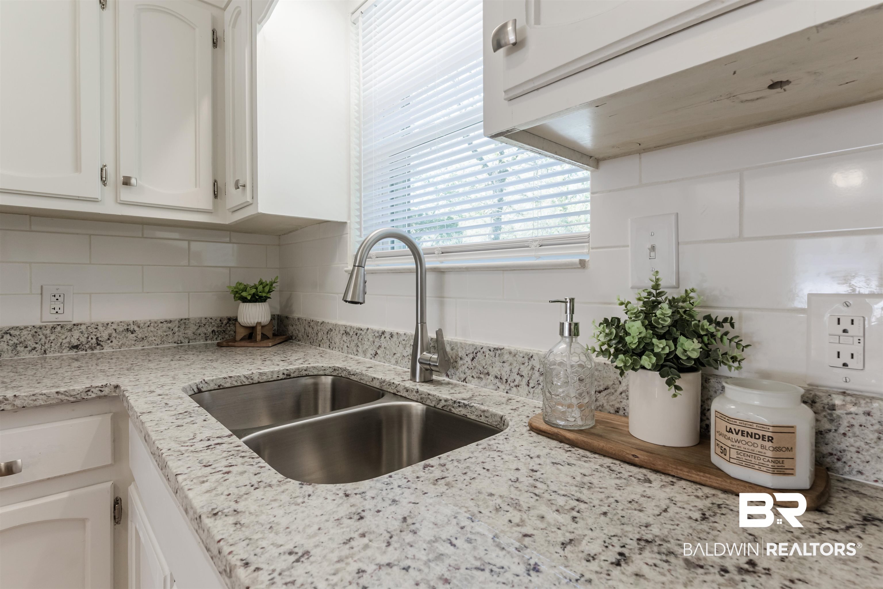 6281 Sherry Drive Mobile, AL 36618 - Photo 15 of 39