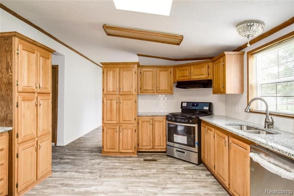 6002 Biddle Street Romulus, MI 48174 - Photo 13 of 29