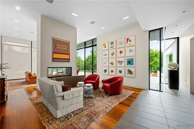 $2,850,000 | 41 Melant Drive, Orchard Park, NY 14127