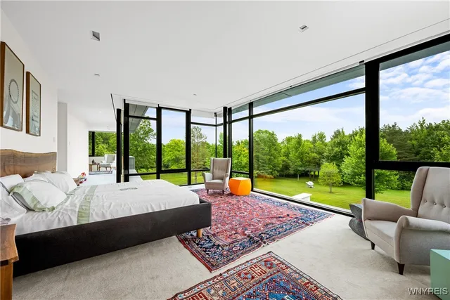 $2,850,000 | 41 Melant Drive, Orchard Park, NY 14127