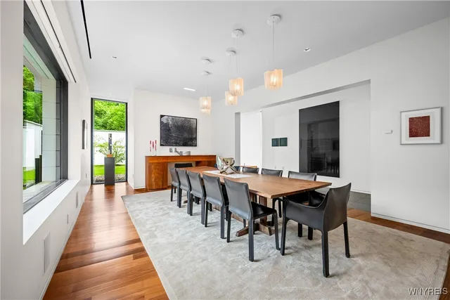 $2,850,000 | 41 Melant Drive, Orchard Park, NY 14127