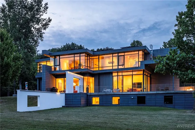 $2,850,000 | 41 Melant Drive, Orchard Park, NY 14127