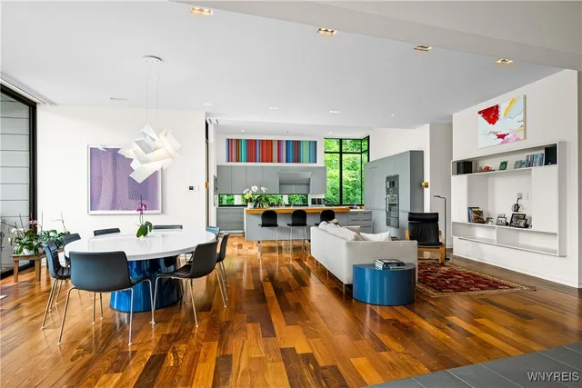 $2,850,000 | 41 Melant Drive, Orchard Park, NY 14127