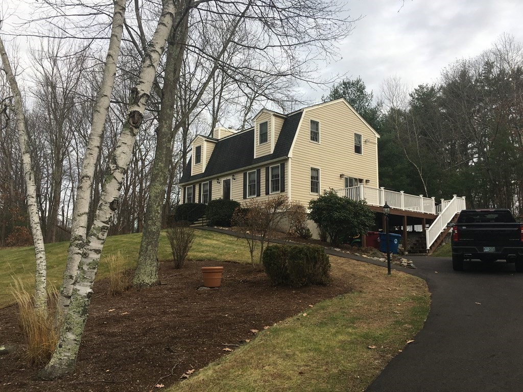 11 Buckhill Road Tyngsborough, MA 01879 - Photo 28 of 28 Gallery Image 28