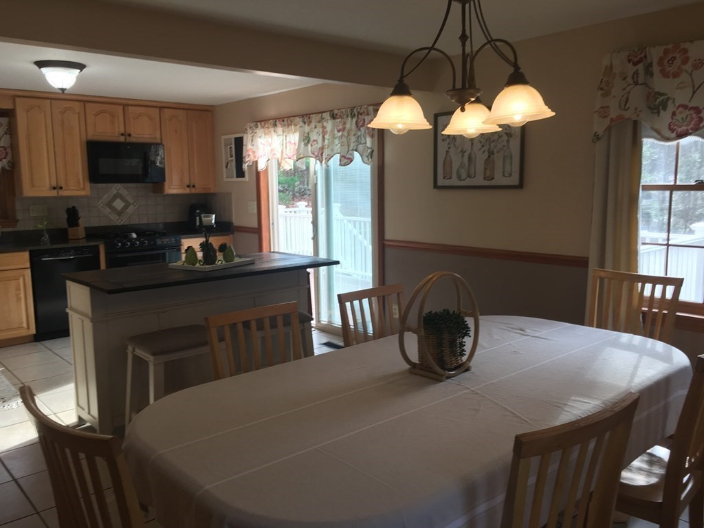 11 Buckhill Road Tyngsborough, MA 01879 - Photo 7 of 28 Gallery Image 7