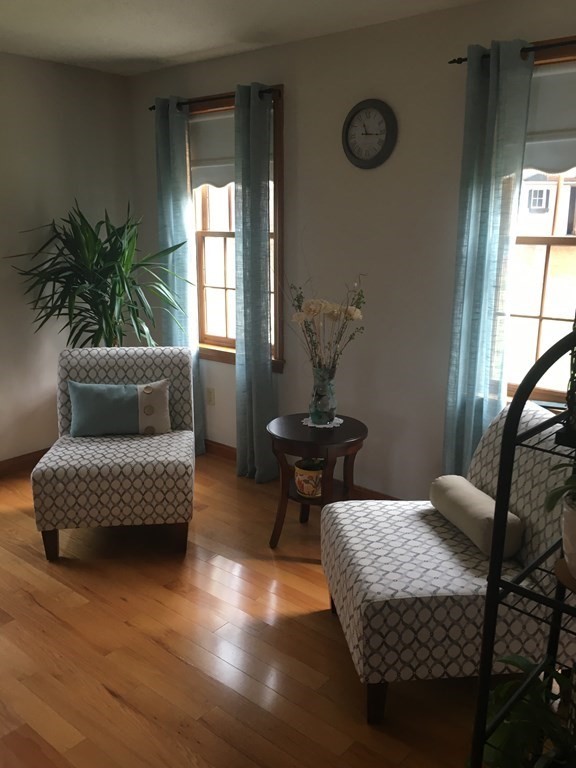 11 Buckhill Road Tyngsborough, MA 01879 - Photo 9 of 28 Gallery Image 9