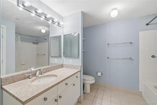 $2,700 | 300 Mamaroneck Avenue, Unit 323, White Plains, NY 10604