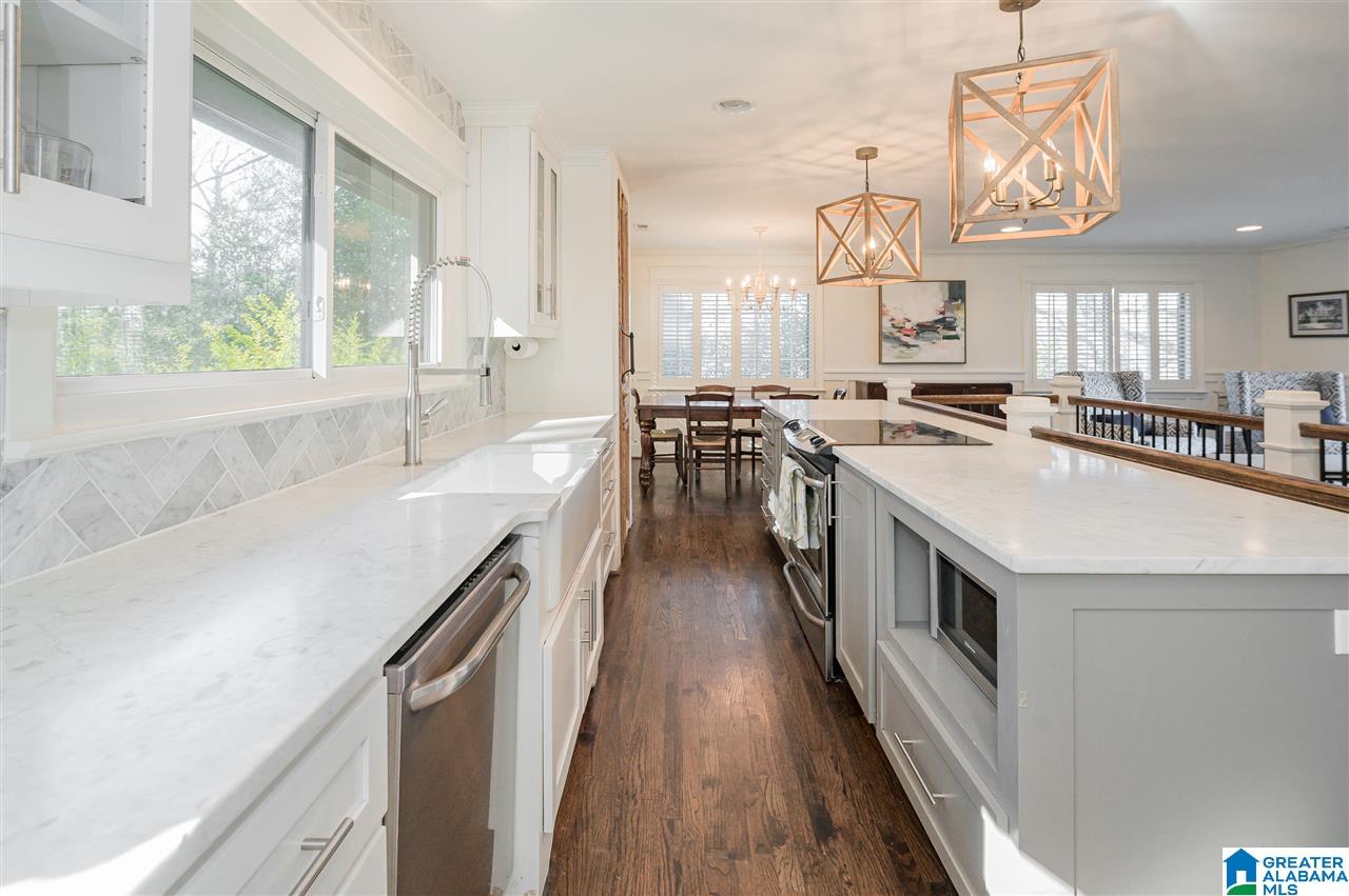 1415 Overlook Road Birmingham, AL 35209 - Photo 8 of 44 Gallery Image 8