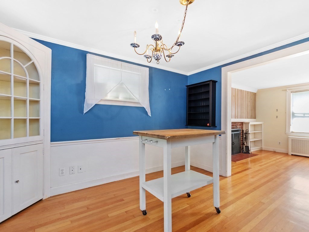 3 Florence Road Waltham, MA 02453 - Photo 14 of 37