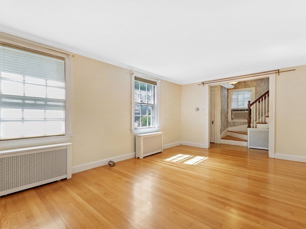 3 Florence Road Waltham, MA 02453 - Photo 10 of 37