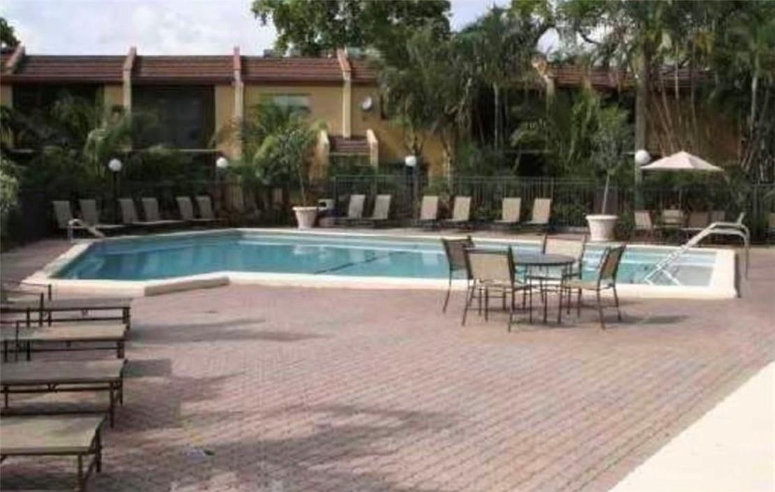 4443 Treehouse Lane, Unit 20G Tamarac, FL 33319 - Photo 3 of 11 Photo 3