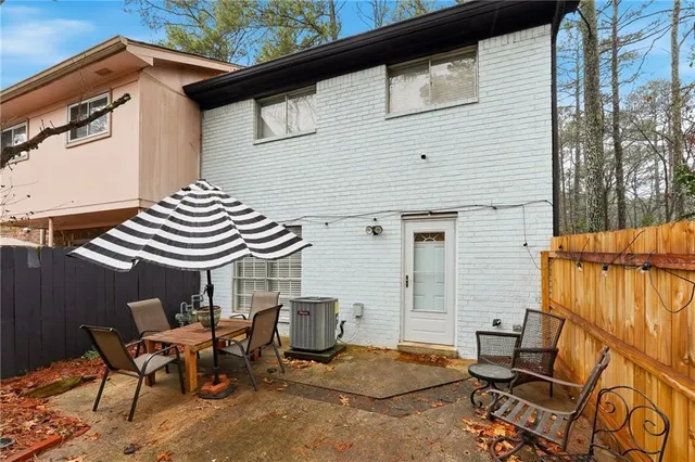 $171,000 | 754 Garden View Drive, Stone Mountain, GA 30083