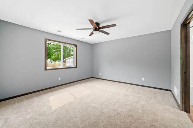 $379,900 | 900 1/2 8th Avenue North, Princeton, MN 55371