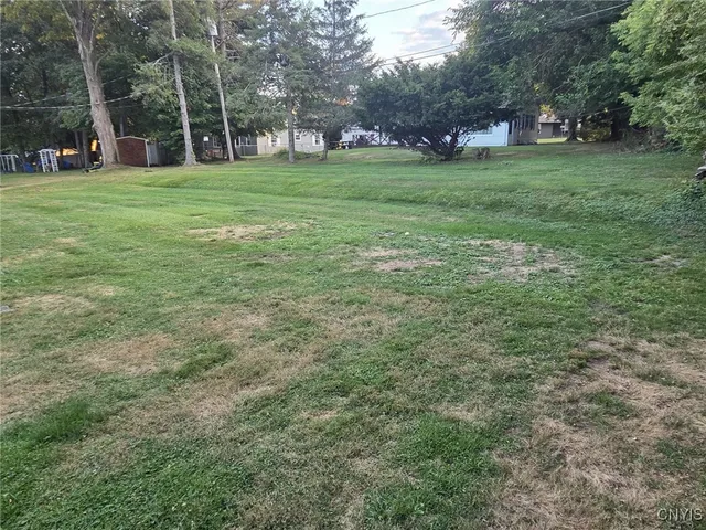 $309,000 | 26 Bedford Drive, Whitestown, NY 13492